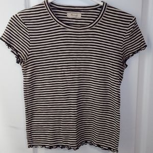 Black & white fitted madewell tee